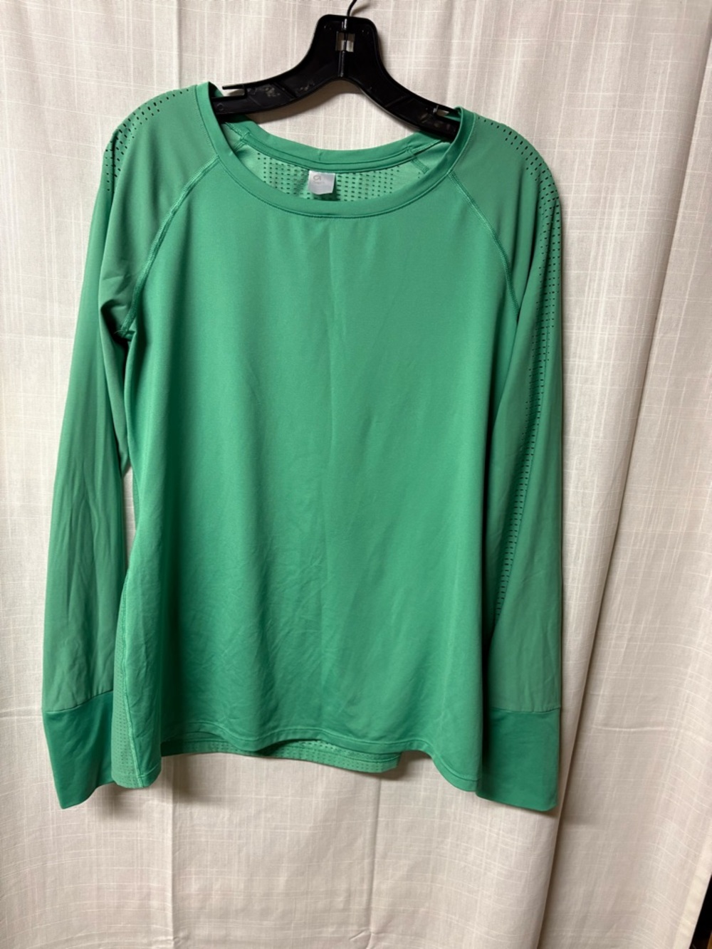 Gap Fit Lightweight Long Sleeve Active Top - Green